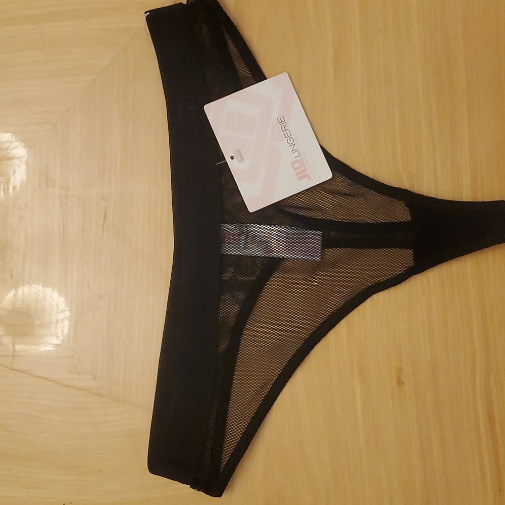 NWT JLO Jennifer Lopez Black Mesh Thong. Size M